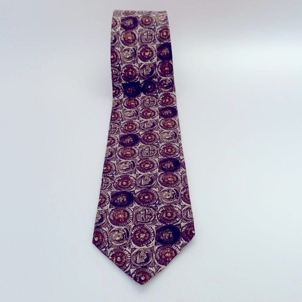 Oscar de la Renta 100% silk made in Canada tie